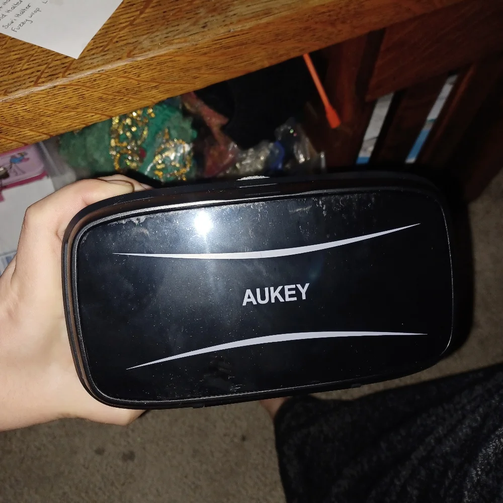 Aukey VR Goggles